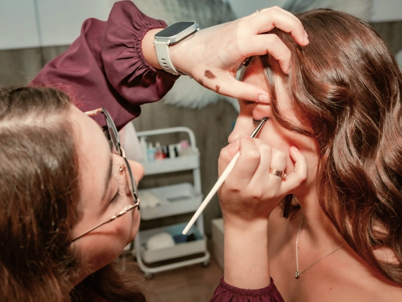 Terre Des Sens Estheticienne A Lassay Les Chateaux Maquillage Jour Soir